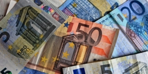 Stipendio dal 1° luglio il bonus 80 euro diventa da 100 per chi guadagna fino a 26.600 euro lordi